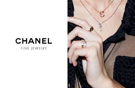 CHANEL Fine Jewelry .